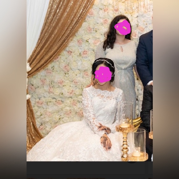 Elegant princess Wedding dress - Picture 2 of 3